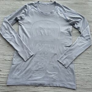 Lululemon Swiftly Tech Long-Sleeve Shirt 2.0 – Pale Lavender / Light Purple